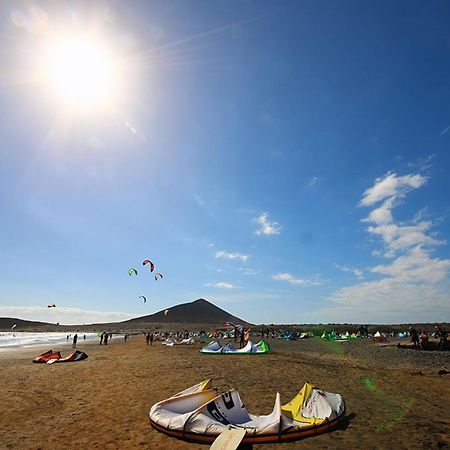 Barlovento By Rentmedano Luxury Beach Front Apartment With Fantastic Ocean Views エル・メダノ エクステリア 写真